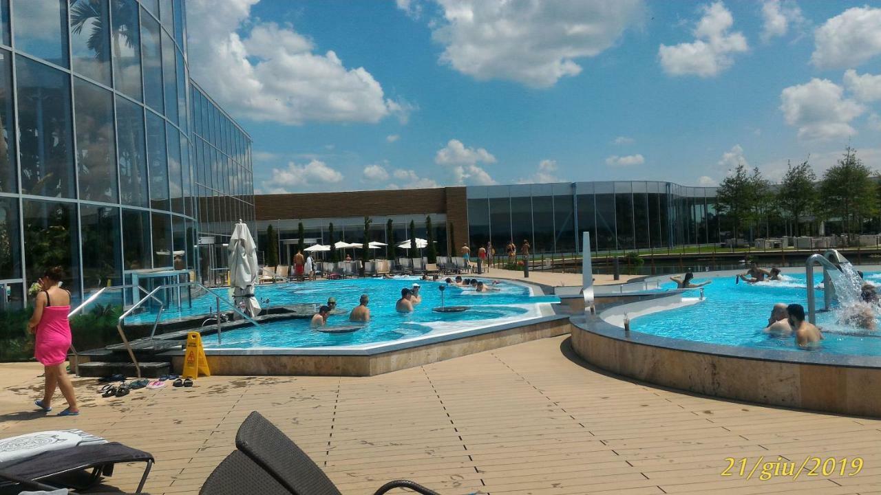 Mary Central Appartaments Bukarest Exterior foto